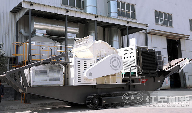 移動(dòng)制砂機(jī)，石料加工成機(jī)制砂