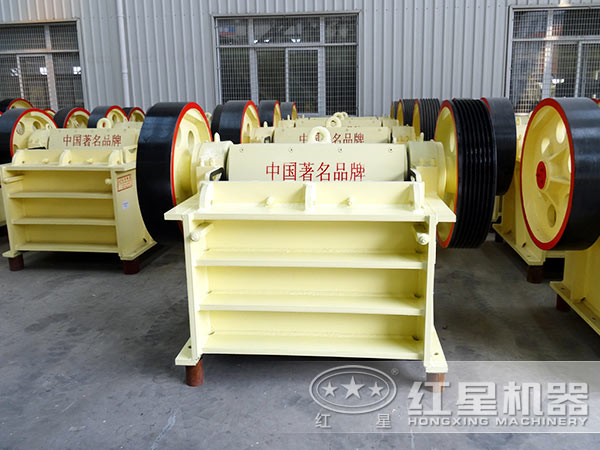 粗碎頁巖碎石機(jī)