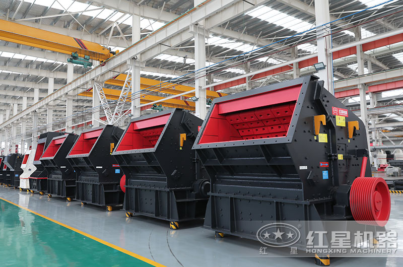 反擊式破碎機(jī)圖片 反擊式破碎機(jī)圖片