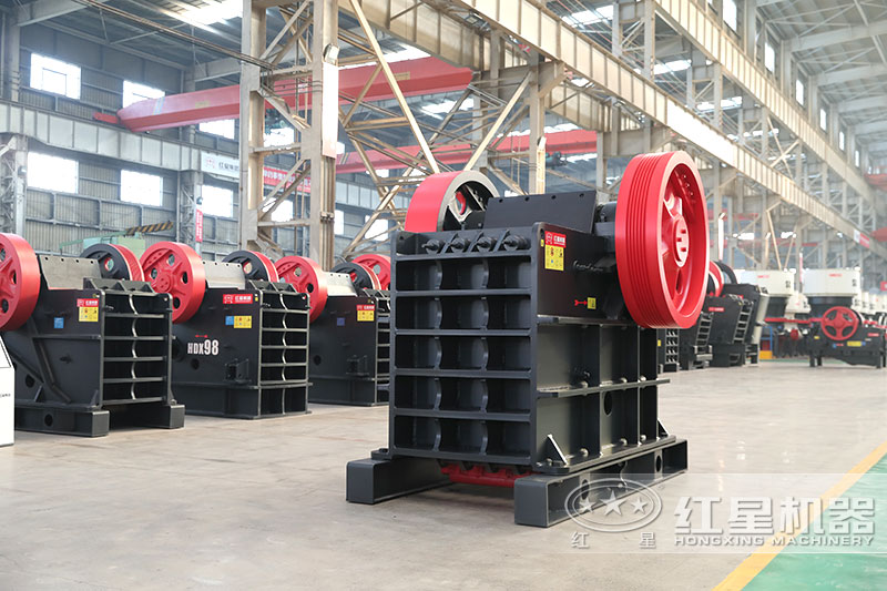 鄂式破碎機用于石英石粗碎加工 鄂式破碎機用于石英石粗碎加工