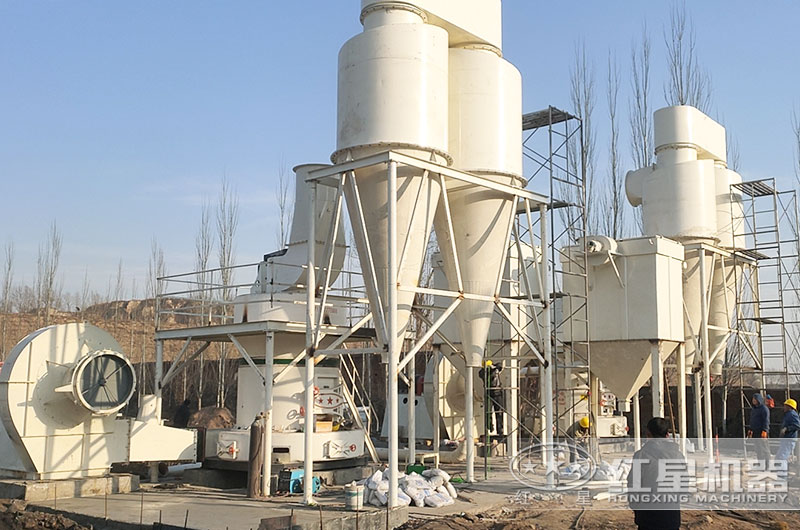 超細(xì)磨粉機(jī)工作現(xiàn)場(chǎng)實(shí)拍圖 超細(xì)磨粉機(jī)工作現(xiàn)場(chǎng)實(shí)拍圖