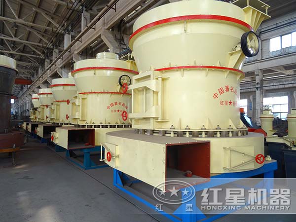新型雷蒙磨粉機(jī) 新型雷蒙磨粉機(jī)