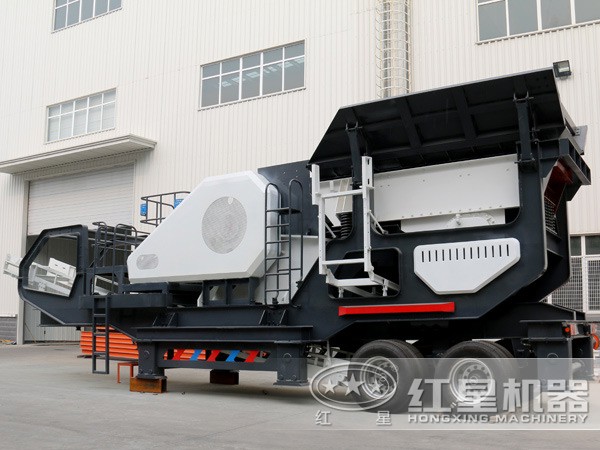 移動(dòng)車載式打石子機(jī)(搭載顎式破碎機(jī)) 移動(dòng)車載式打石子機(jī)(搭載顎式破碎機(jī))