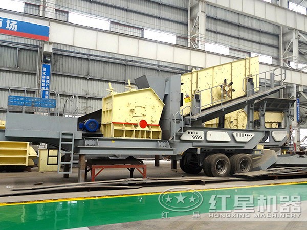 混凝土移動破碎機(jī)時(shí)產(chǎn)400噸左右