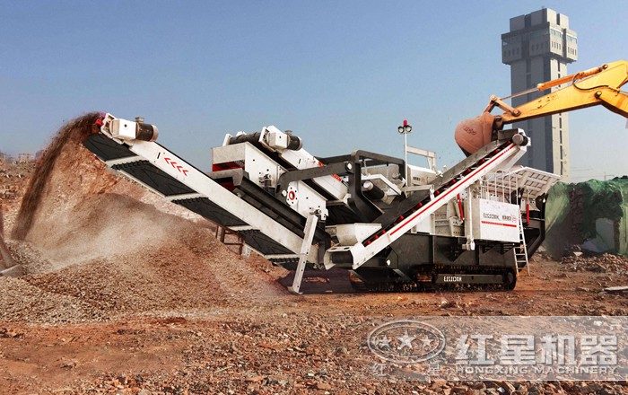 履帶式移動(dòng)篩沙機(jī)現(xiàn)場(chǎng) 履帶式移動(dòng)篩沙機(jī)現(xiàn)場(chǎng)