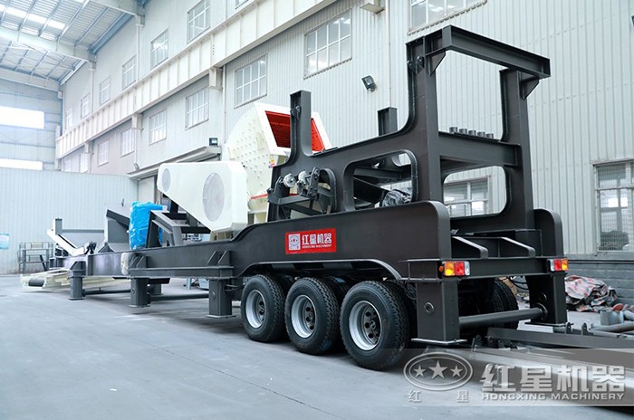 搭載重錘破的碎石機(jī)_車(chē)載一體機(jī) 搭載重錘破的碎石機(jī)_車(chē)載一體機(jī)