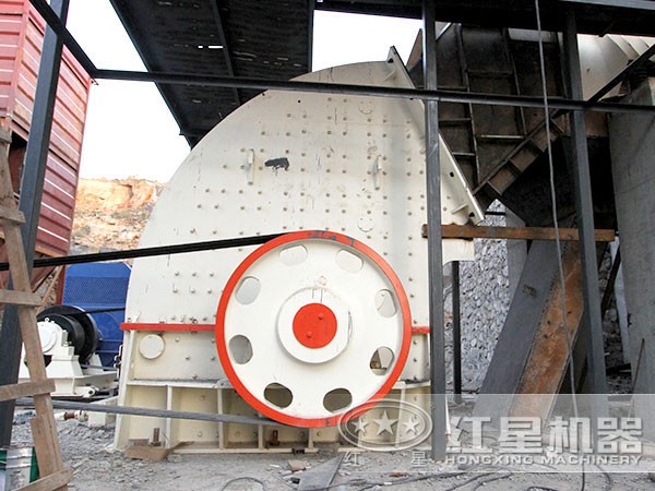 重錘破安裝現(xiàn)場(chǎng) 重錘破安裝現(xiàn)場(chǎng)