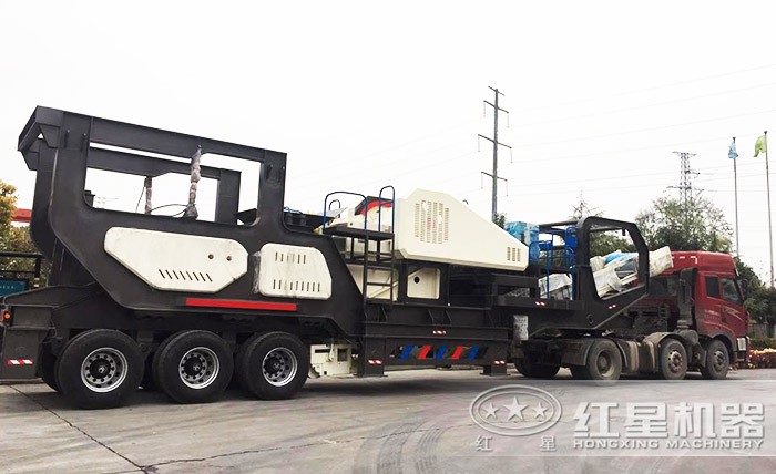 車載移動(dòng)式建筑垃圾粉碎機(jī)發(fā)貨圖 車載移動(dòng)式建筑垃圾粉碎機(jī)發(fā)貨圖