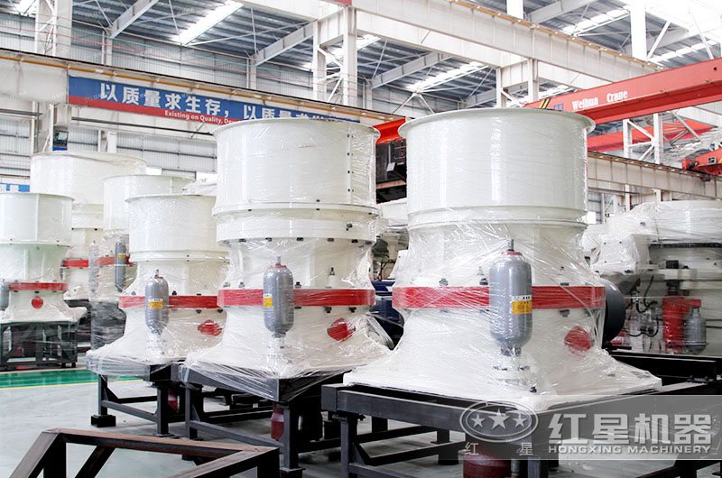 圓錐破立體結(jié)構(gòu)，占地面積小，產(chǎn)量大