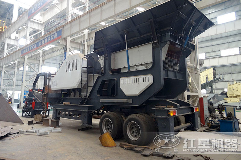 移動(dòng)制砂機(jī)生產(chǎn)車(chē)間，自主研發(fā)生產(chǎn)，降低中間商成本20%