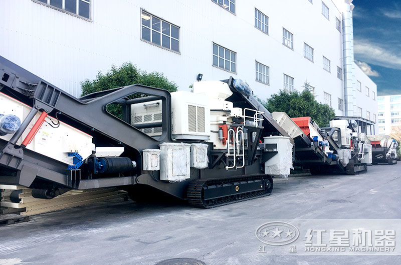 履帶式組合，一鍵操作隨地行走