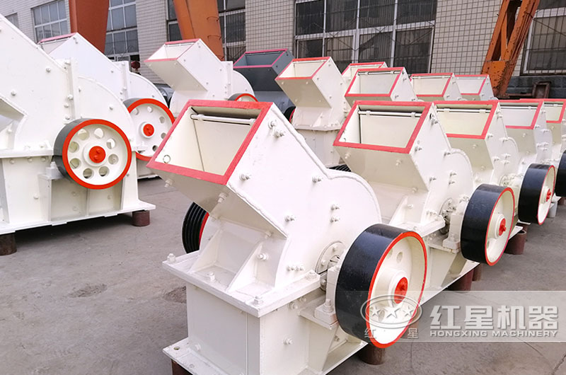 小型錘式破碎機，體積小操作簡單